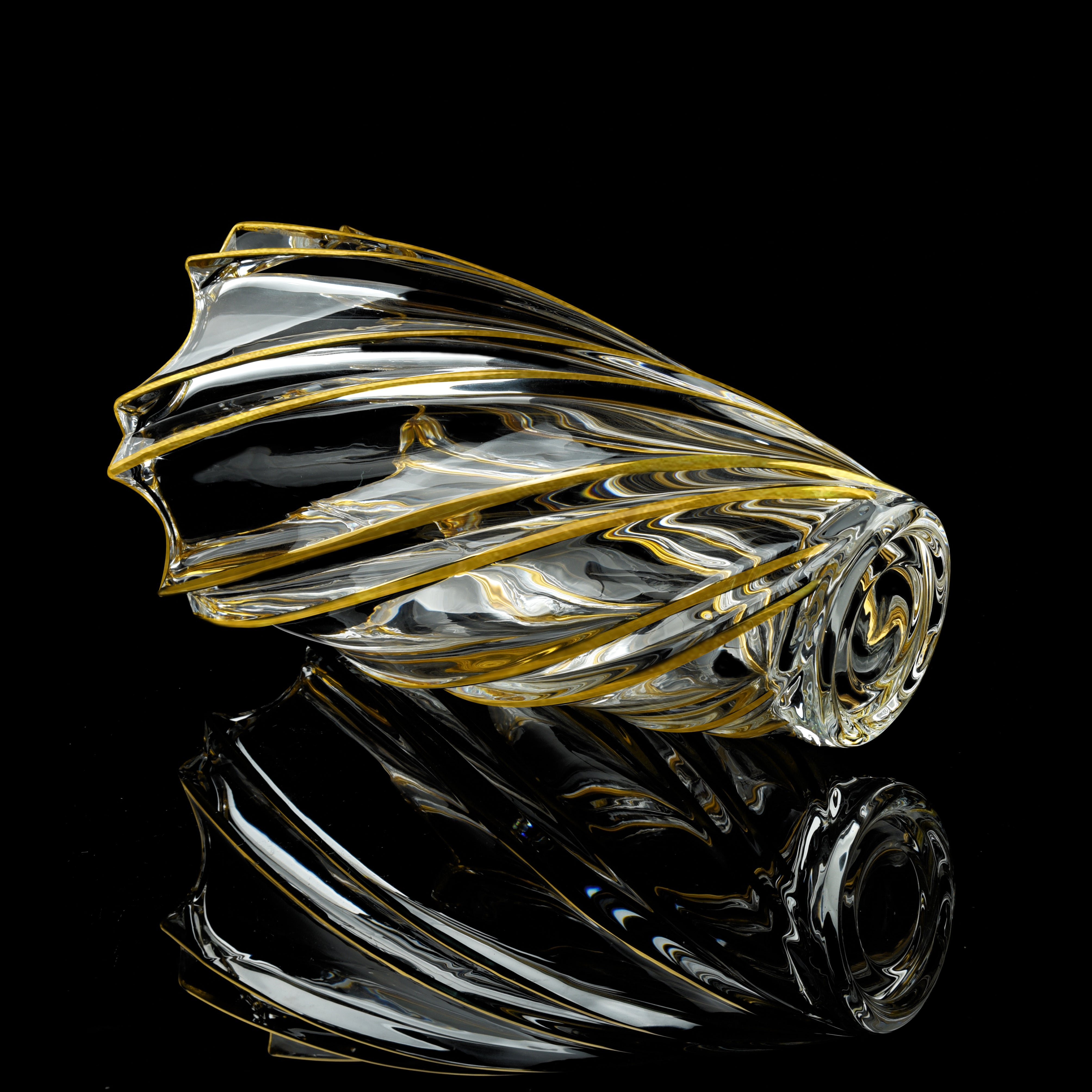 Swirl design vase with golden lining 71-721945