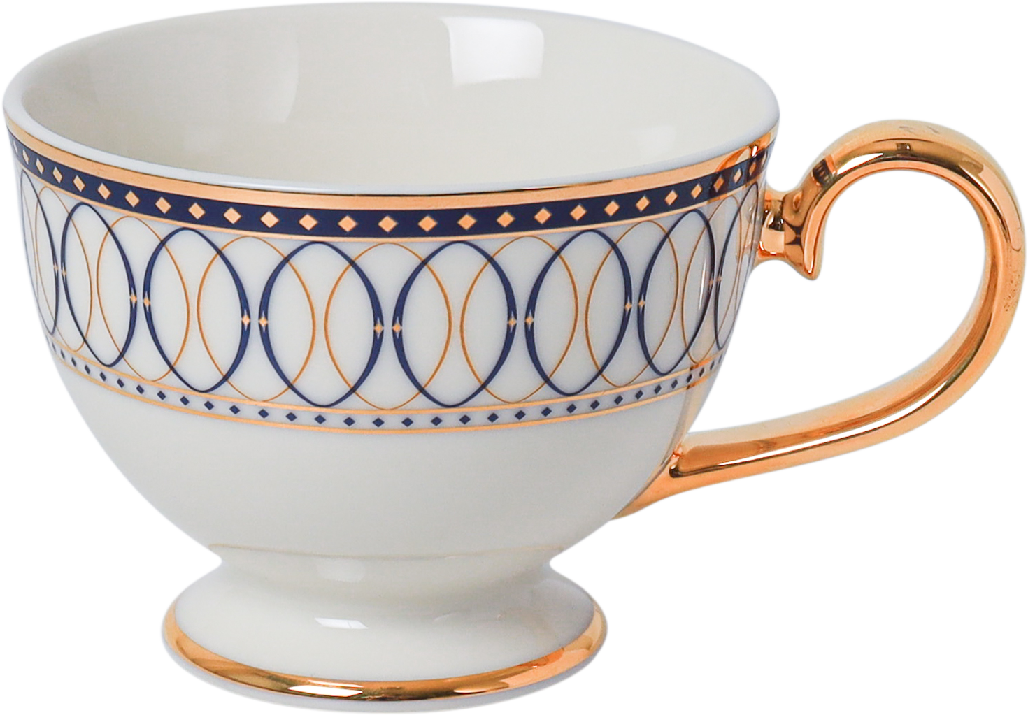 ROYAL VICTIORION PORCELAIN (6 Cup and 6 Sauser 1 Creamer 1 Kettle with Lid 1 Sugar bowl with Lid)