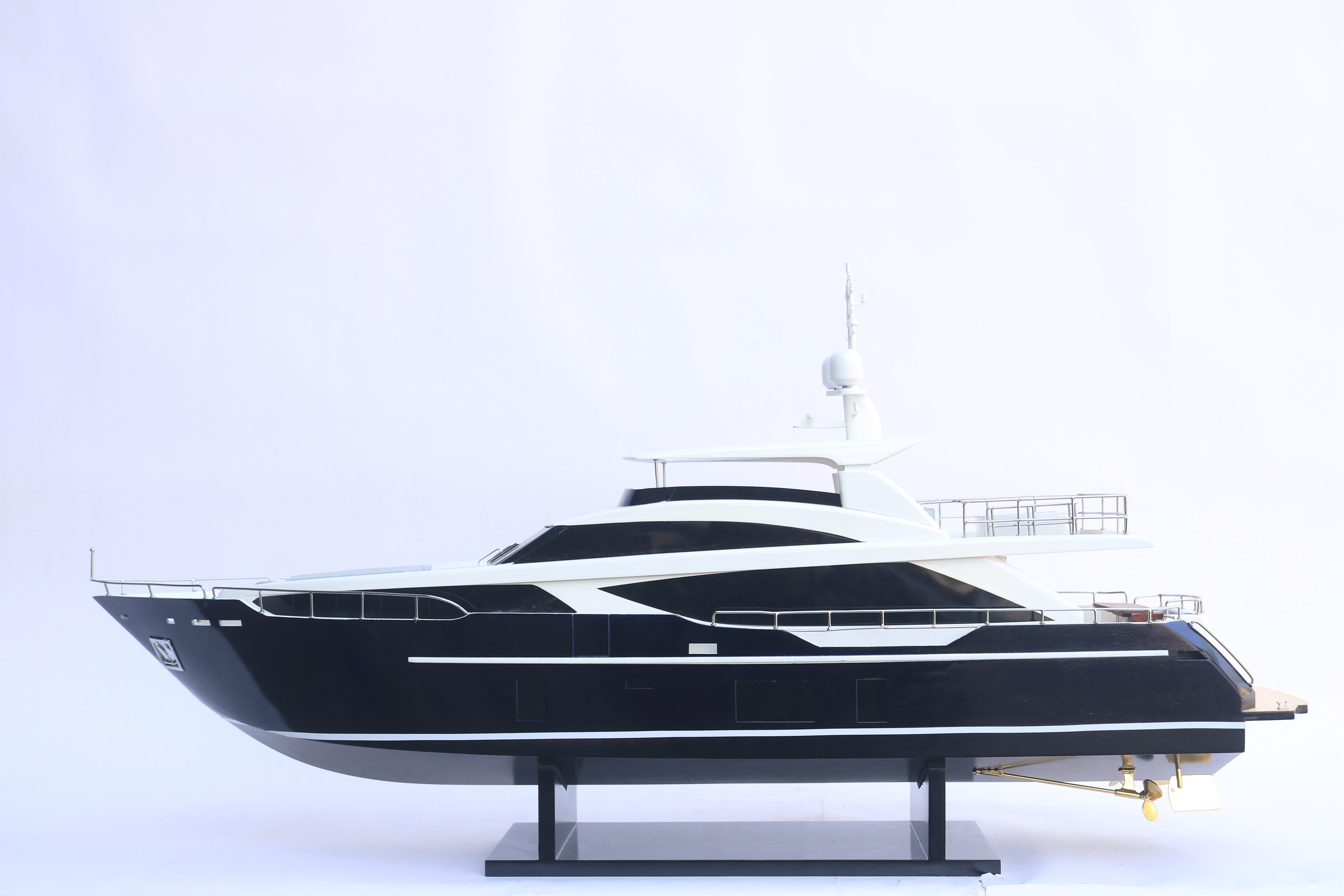 PRINCESS SUPERYACHTS 3 0M - Blue Black
