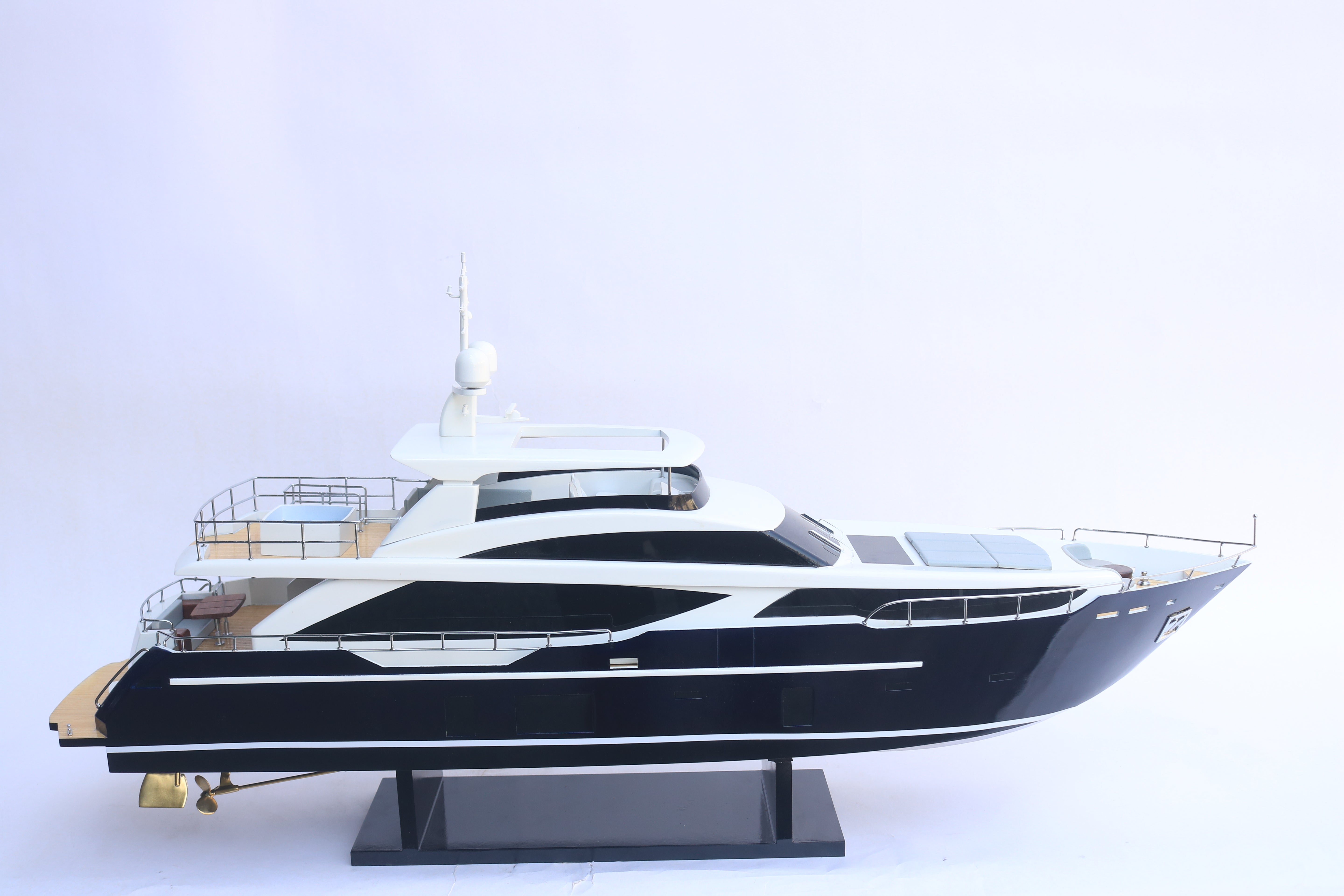 PRINCESS SUPERYACHTS 3 0M - Blue Black