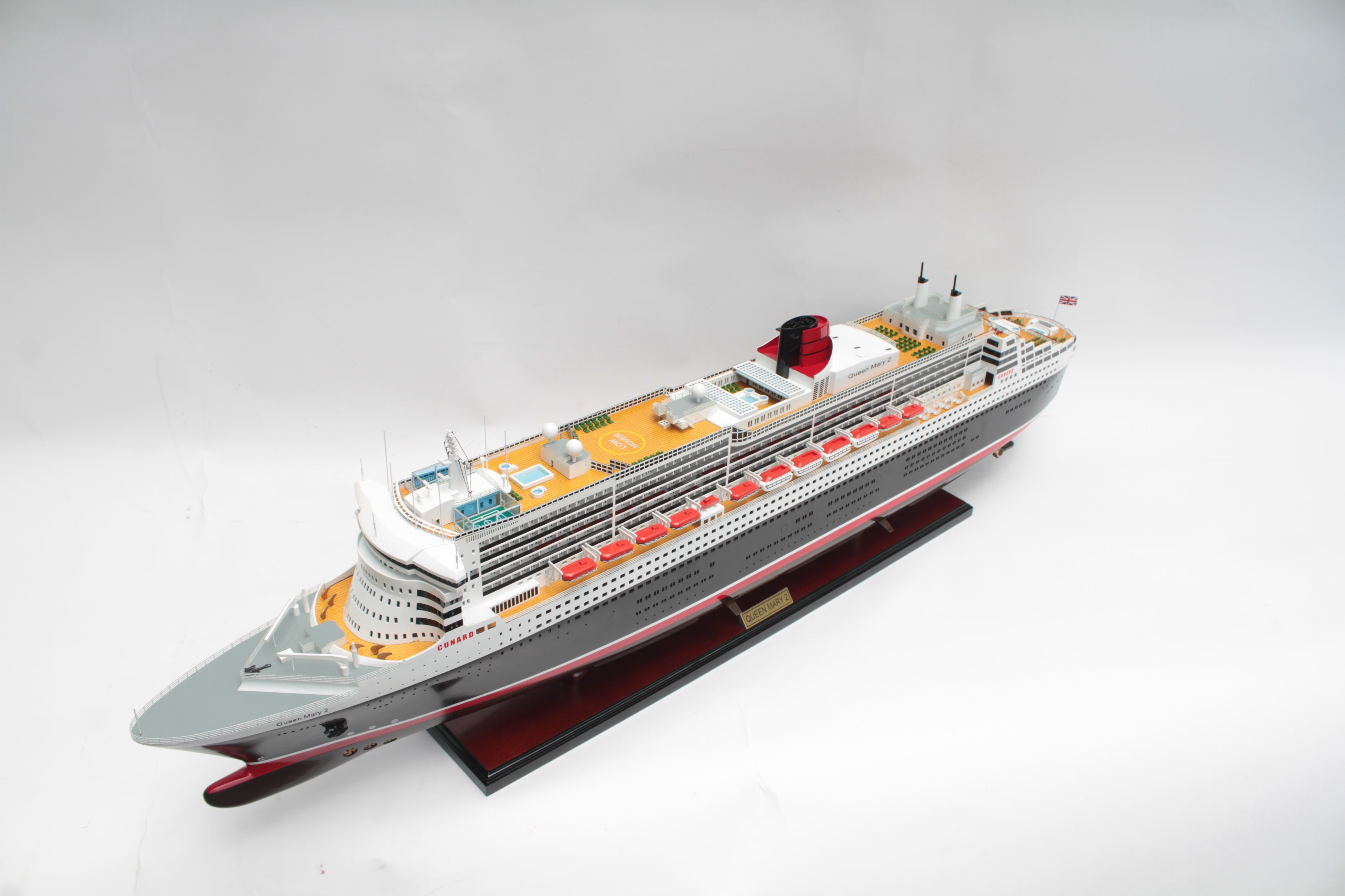 QUEEN MARY 2 Special Edition