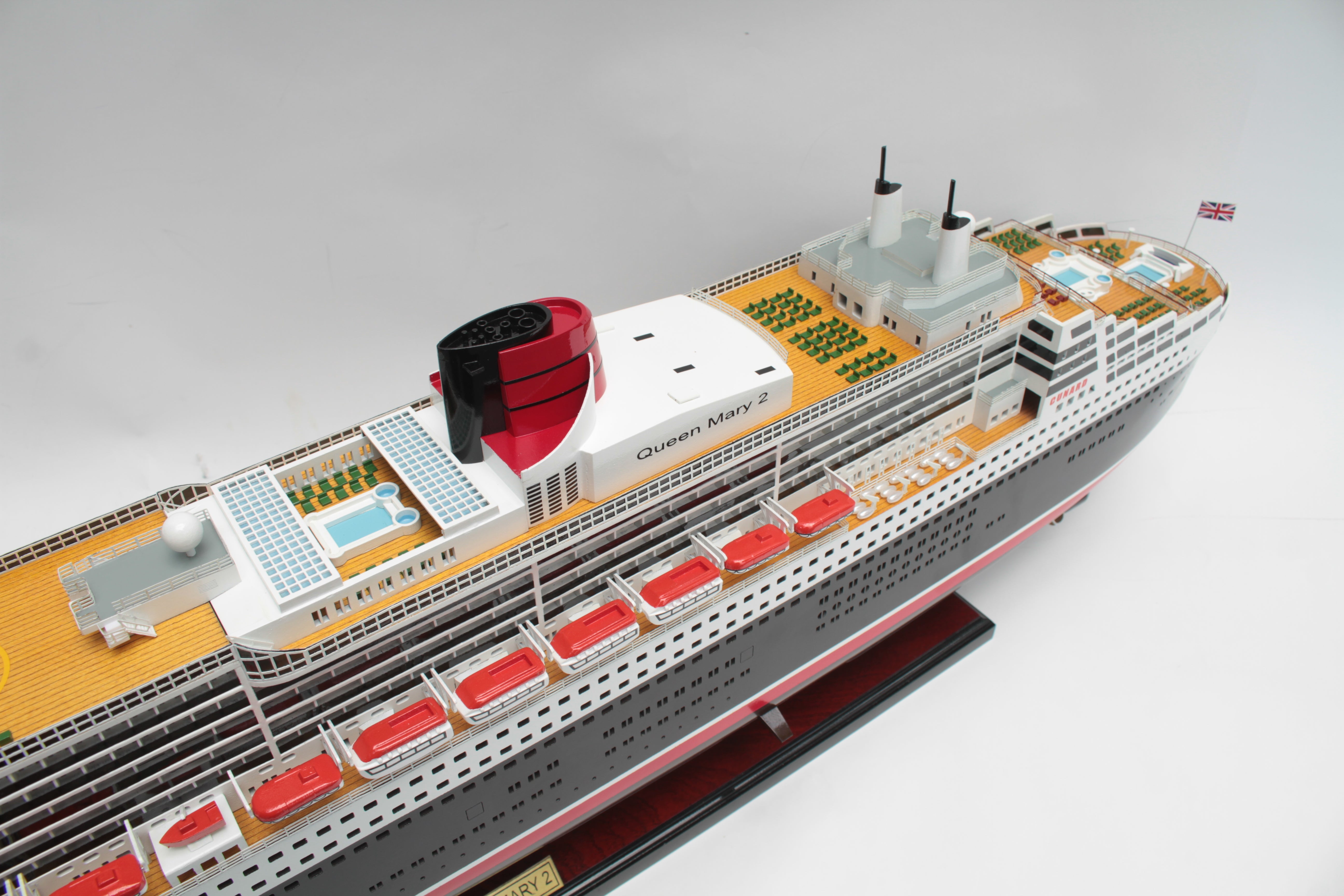 QUEEN MARY 2 Special Edition