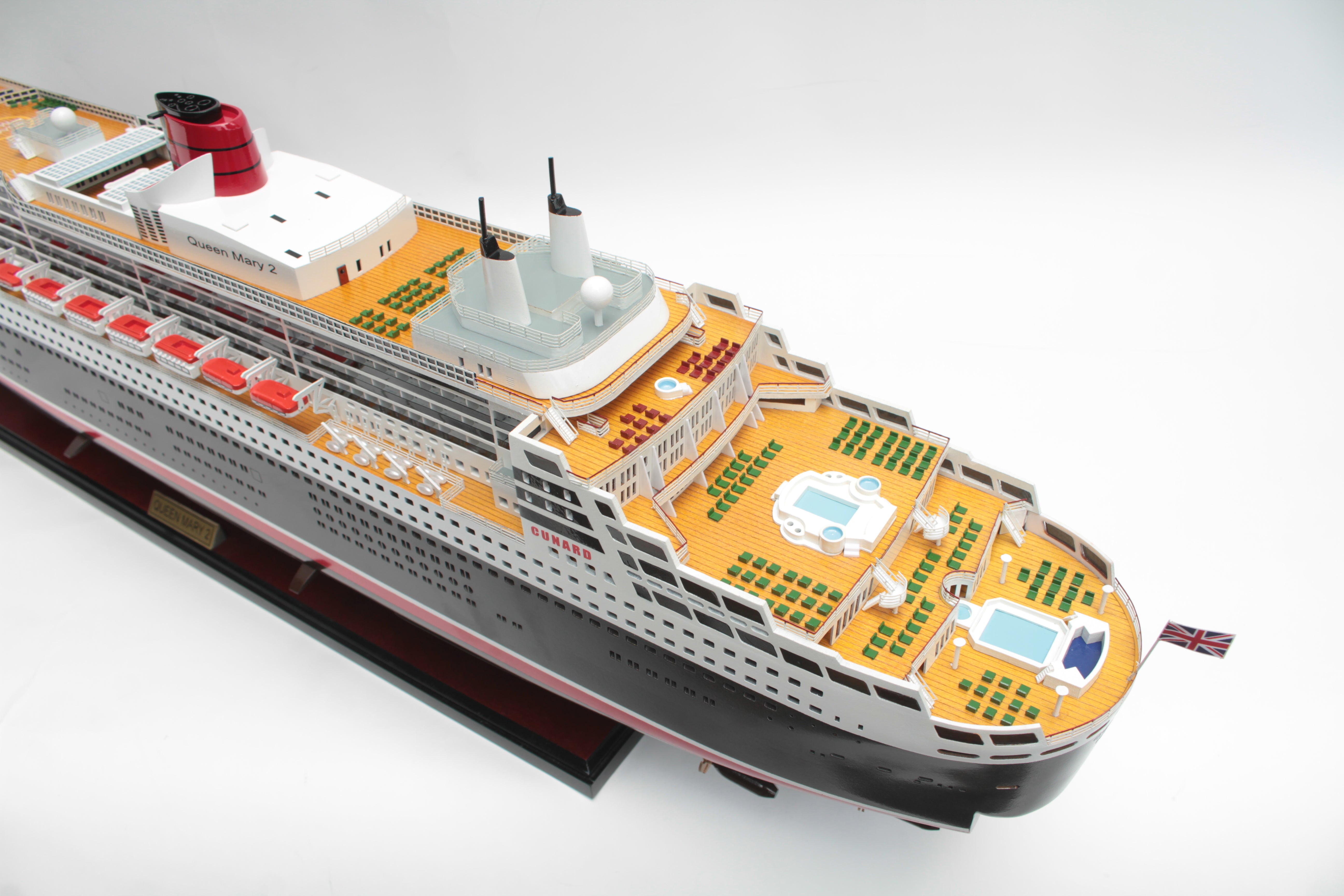 QUEEN MARY 2 Special Edition