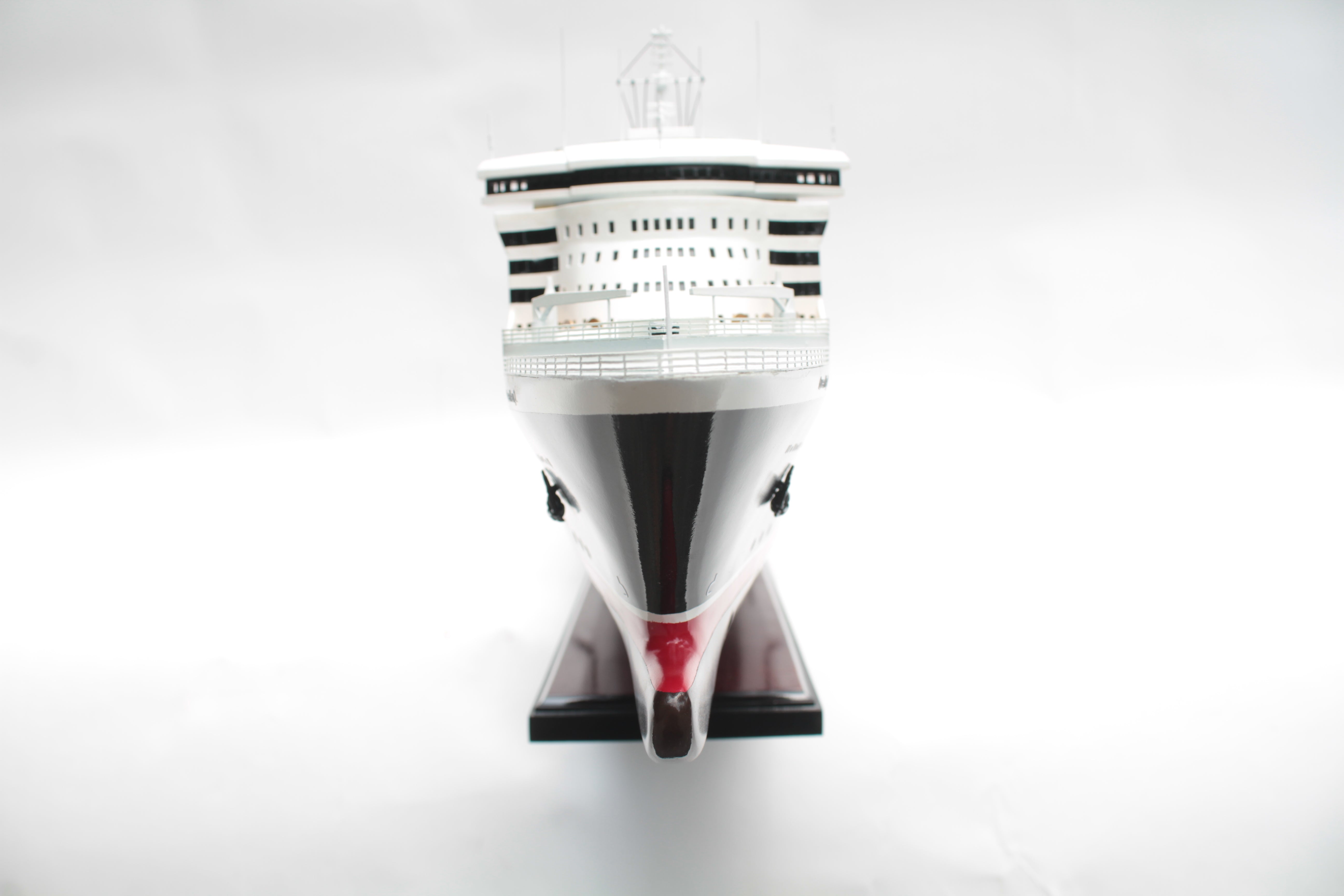 QUEEN MARY 2 Special Edition