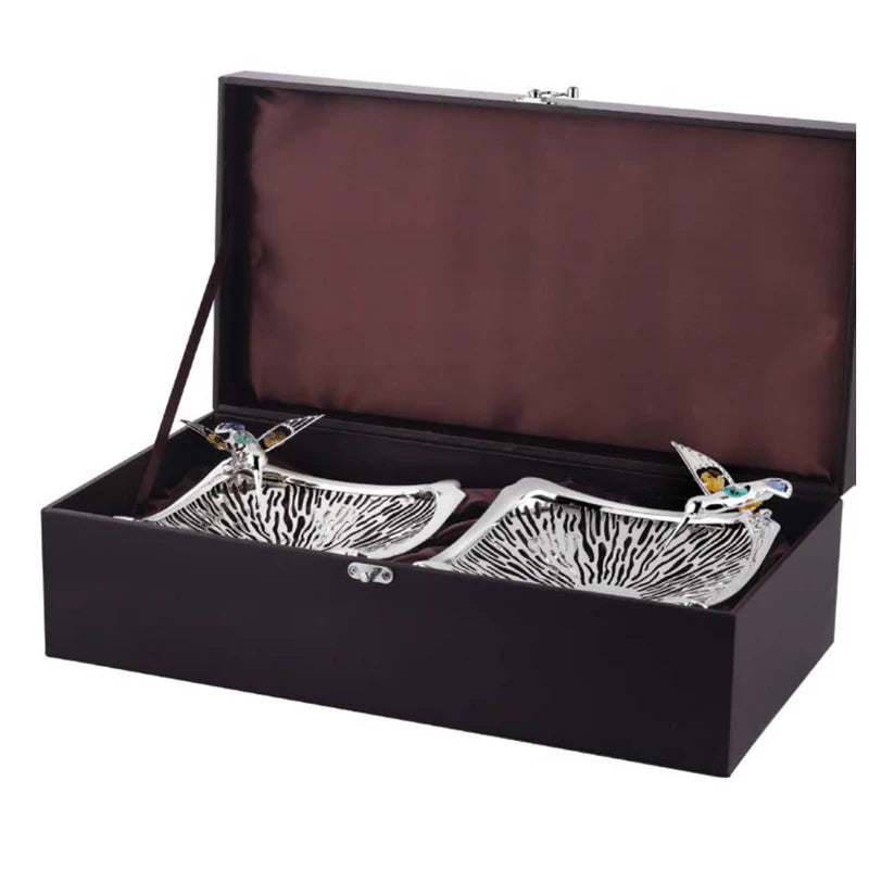 Set of 2 Fly Bird Server Large & Smal