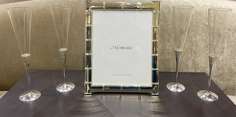 Set of 4 Champagne Fluted Glass with H-Design Photo frame ( MZ-23401-101 + MZ-23250)