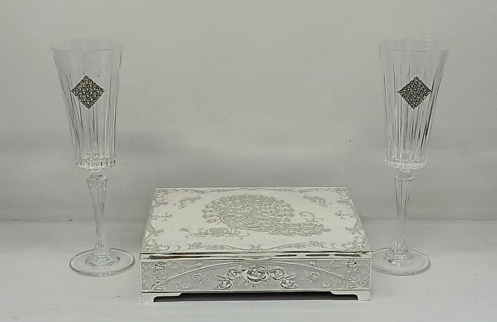 Set of 2 Diamond Champagne Glass with Peacock Box) (MZ-23121-101 + MZ-1226)