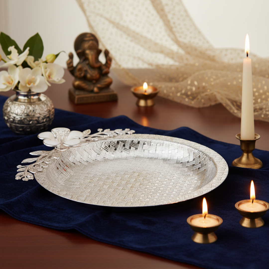 Flower Round Server White