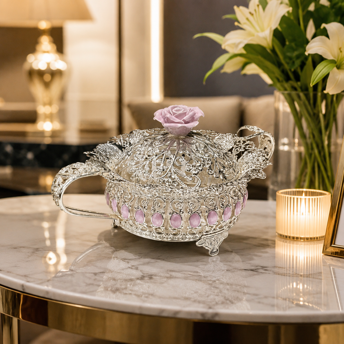 Floral Round Tray with Handle Medium