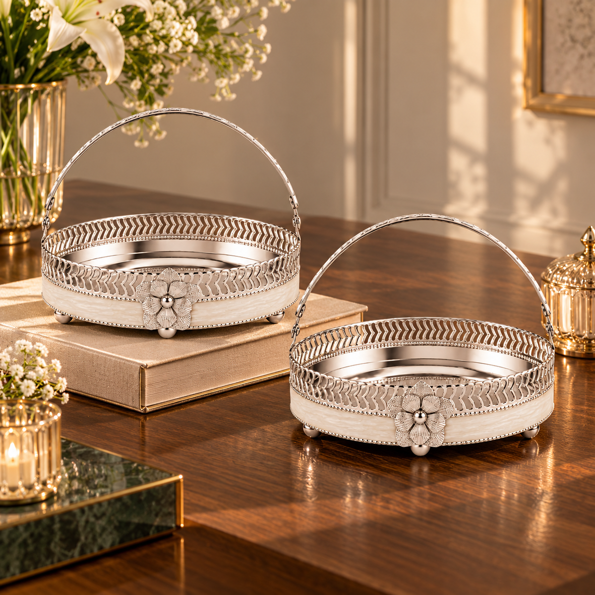 Majestic Bloom Oval Tray with Handle Set of 2