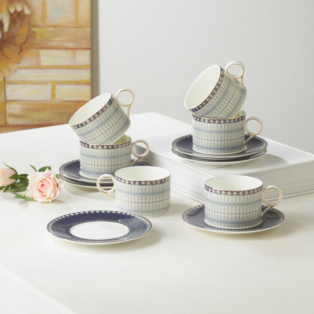 Berry Noir 15pcs Tea Set