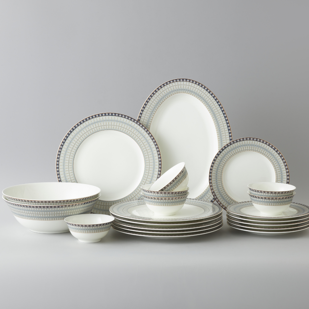 Berry Noir 21pcs Dinner Set
