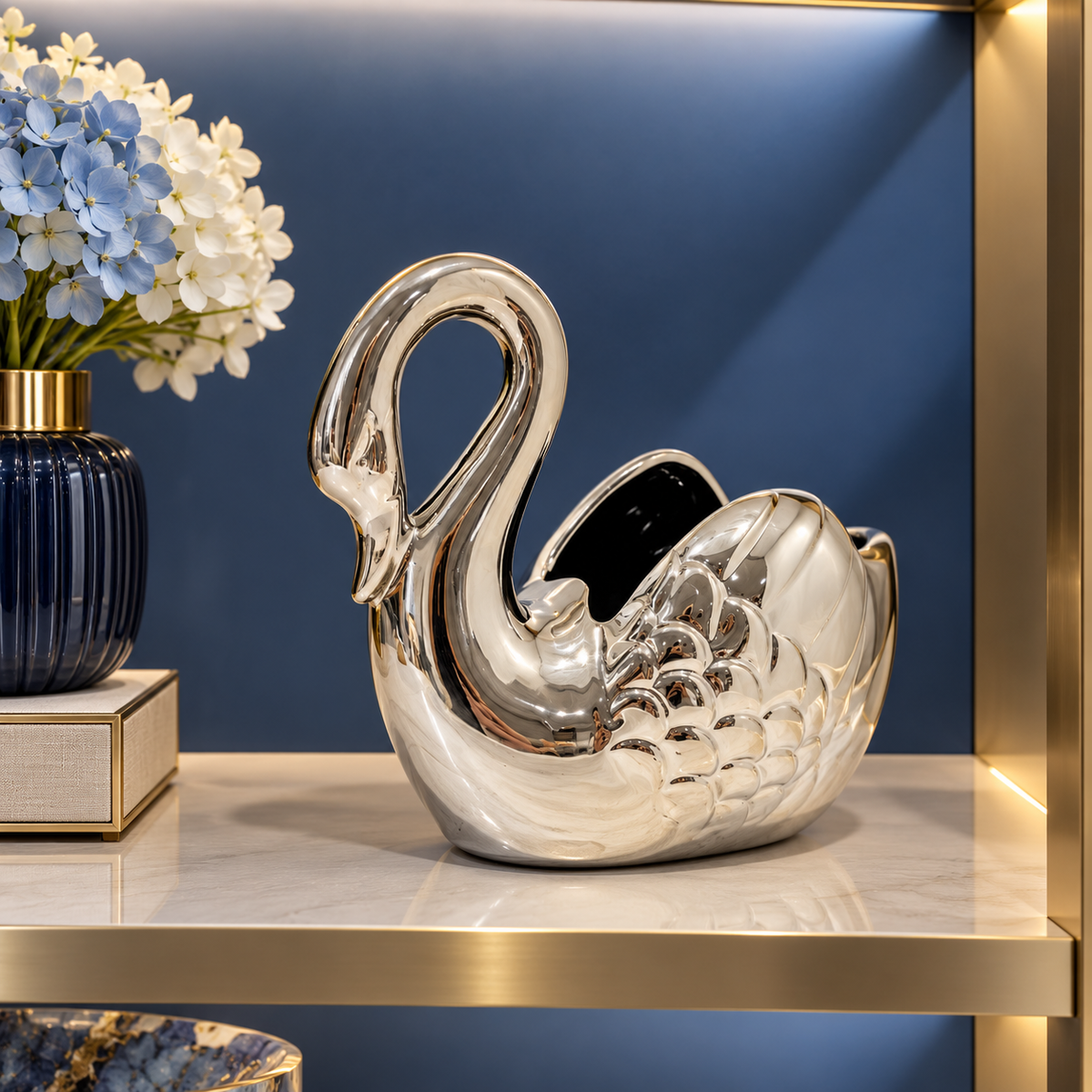 Swan Decorative Serving Bowl