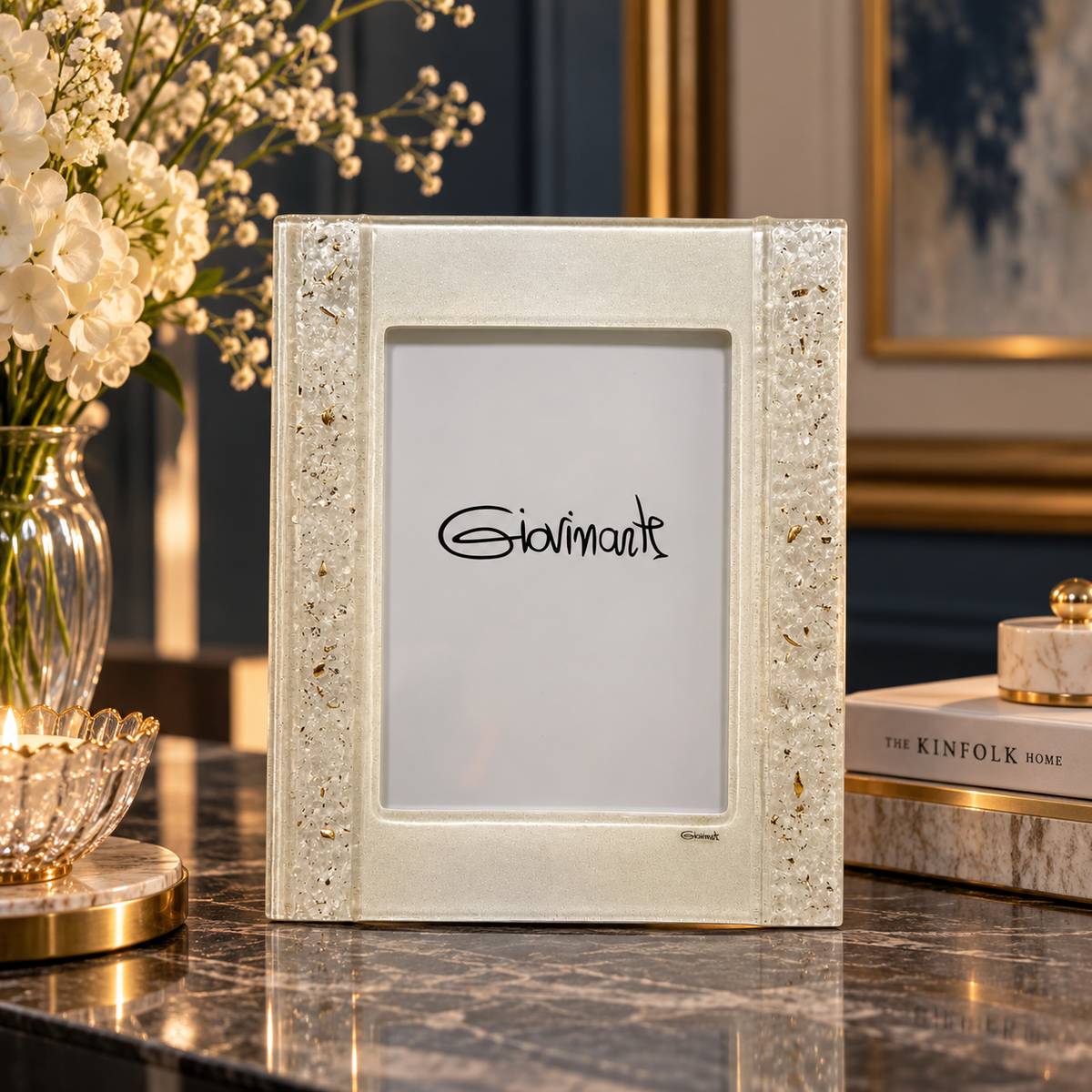 Regal reflection photo frame