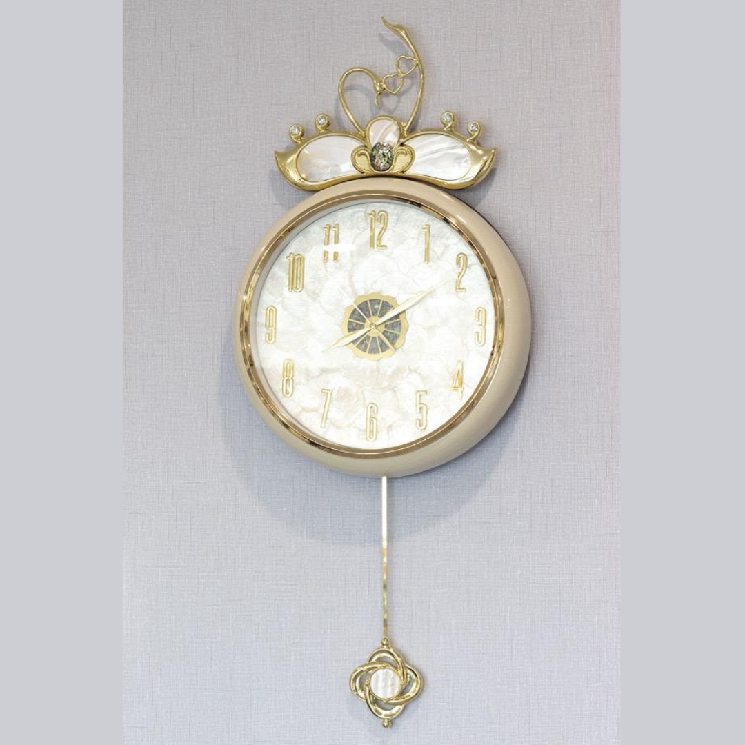 Swan Grace Clock