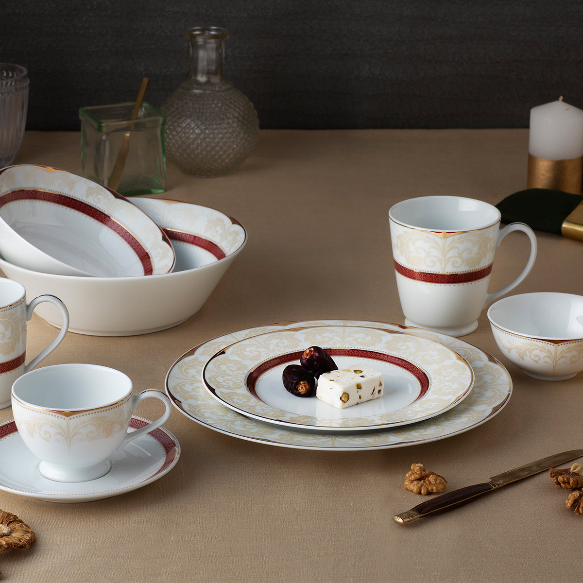 Noritake Queen's Fountain Dinner Set (37 pcs)