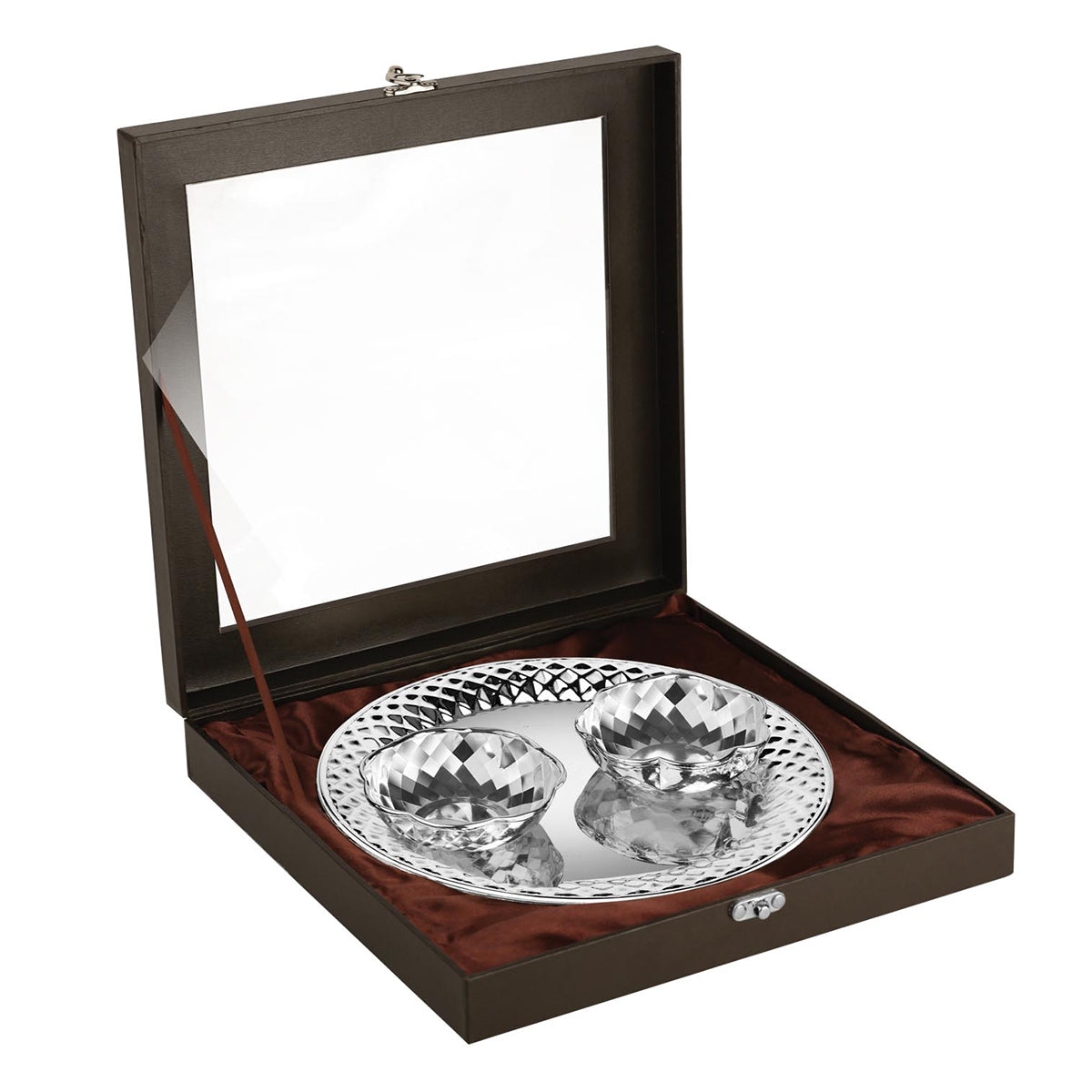 Round Tray with 2 new small Cutwork Bowl