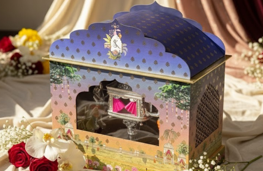 Royal Jharokha-Inspired Wedding Keepsake Box with Palace Artwork