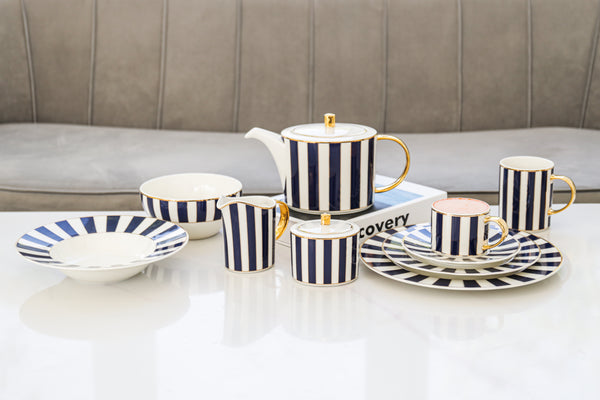 ROYAL BLUE SIGNATURE PORCELAIN (6 Cup and 6 Sauser 1 Creamer 1 Kettle with Lid 1 Sugar bowl with Lid)