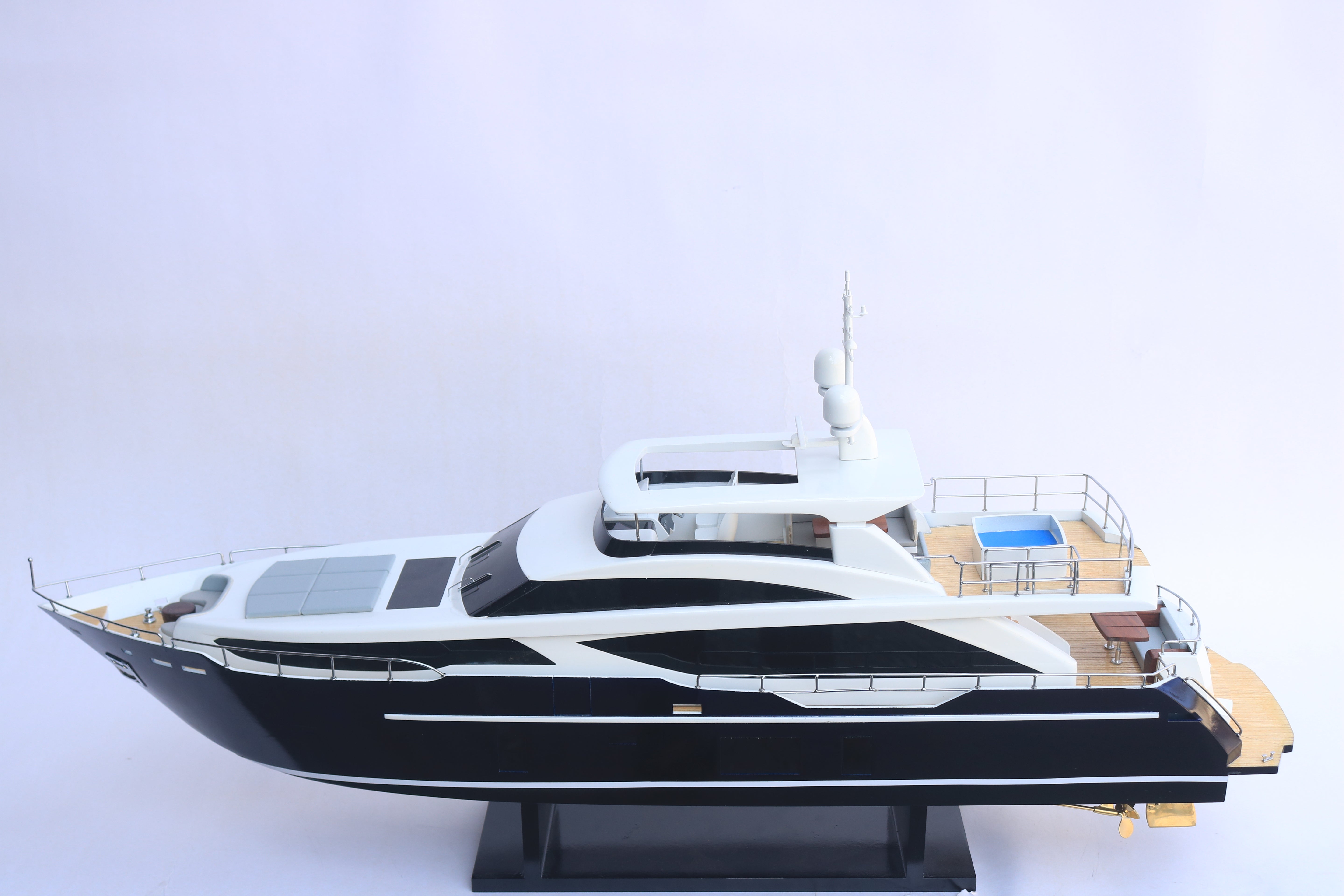 PRINCESS SUPERYACHTS 3 0M - Blue Black