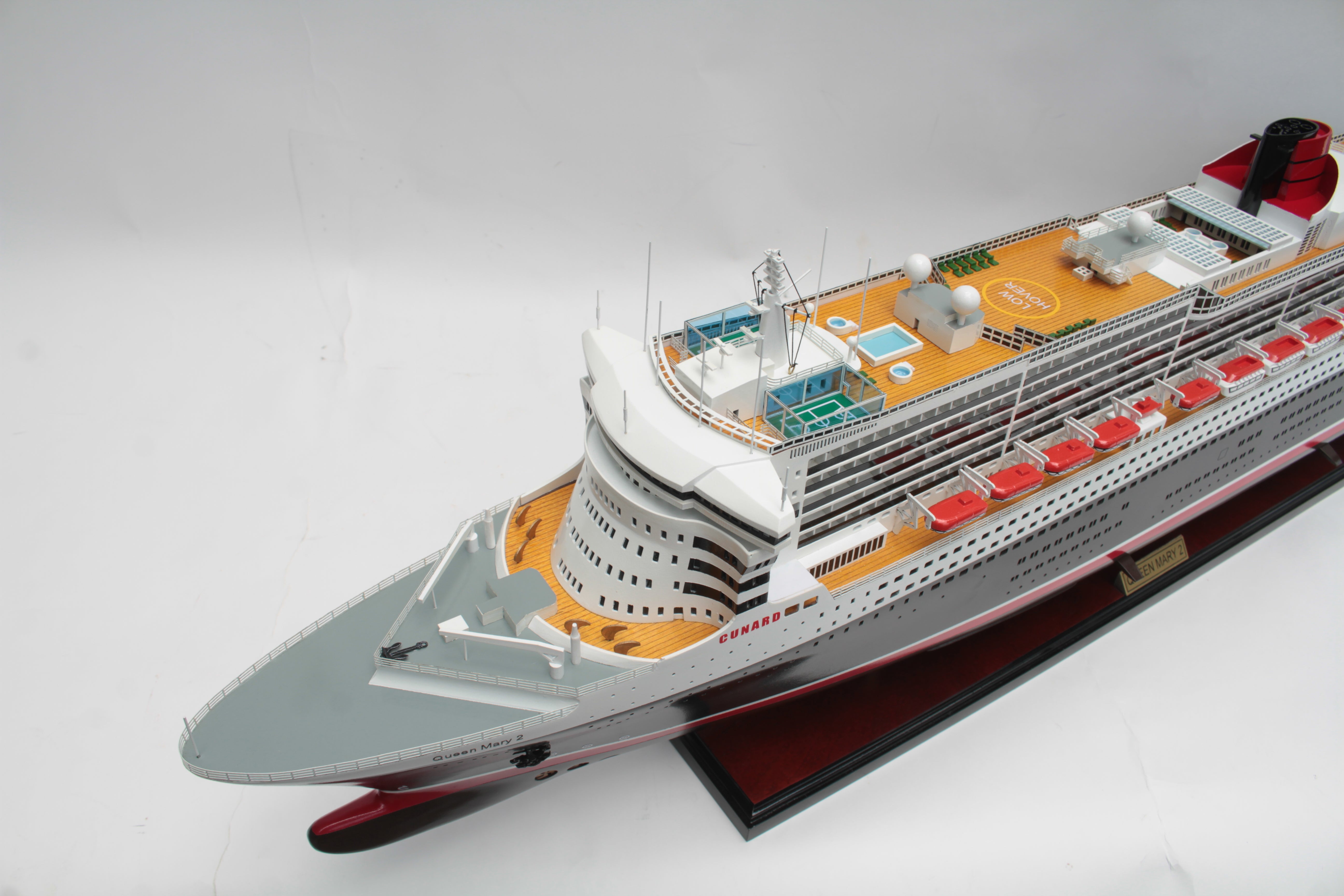 QUEEN MARY 2 Special Edition