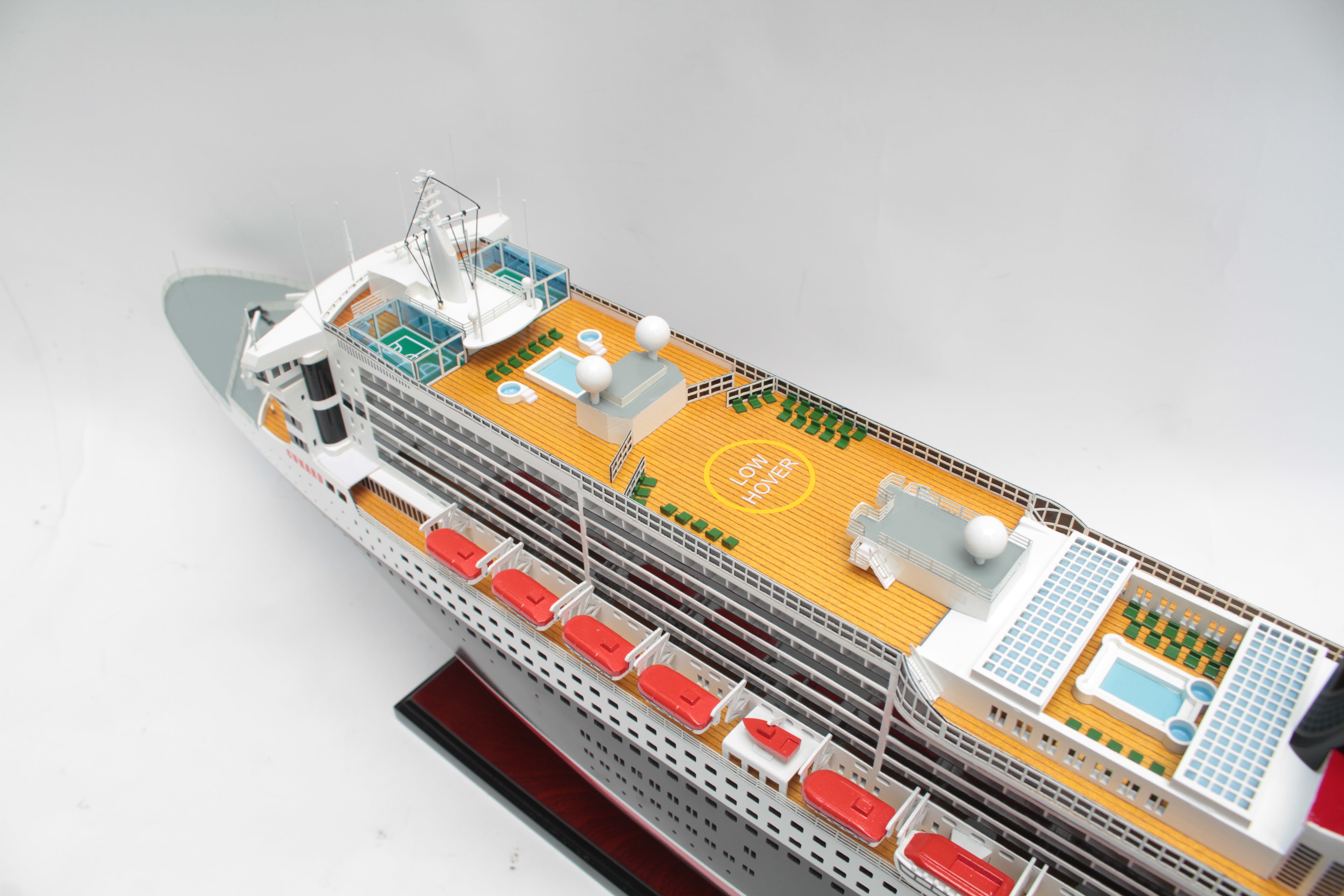 QUEEN MARY 2 Special Edition