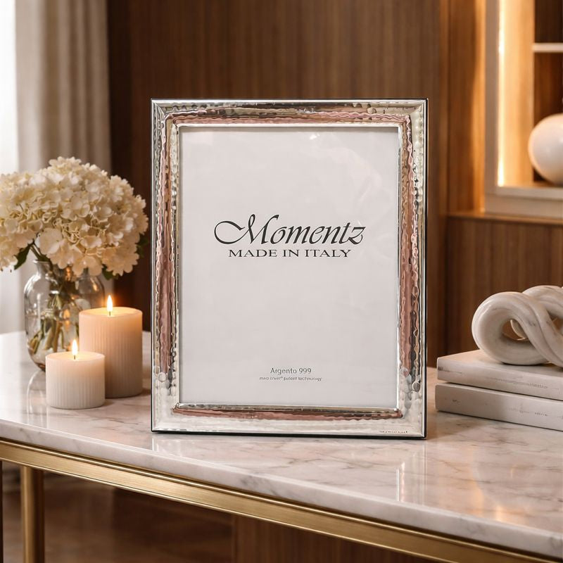 OPULEANT HAMMERED PHOTOFRAME - 20X25