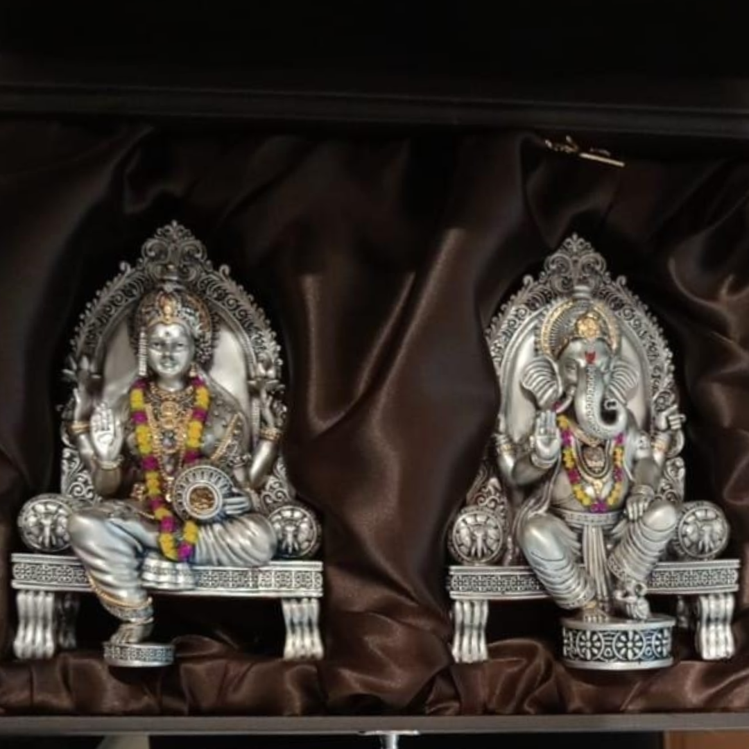 Padma Singhasan Laxmi Ganesha 8inch Silver