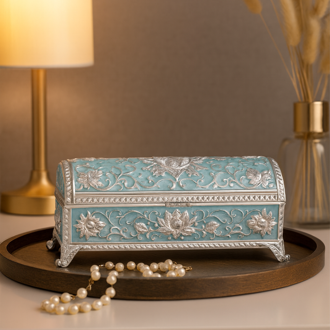 Blue Lotus Vintage Wedding Jewellery Box | Momentz