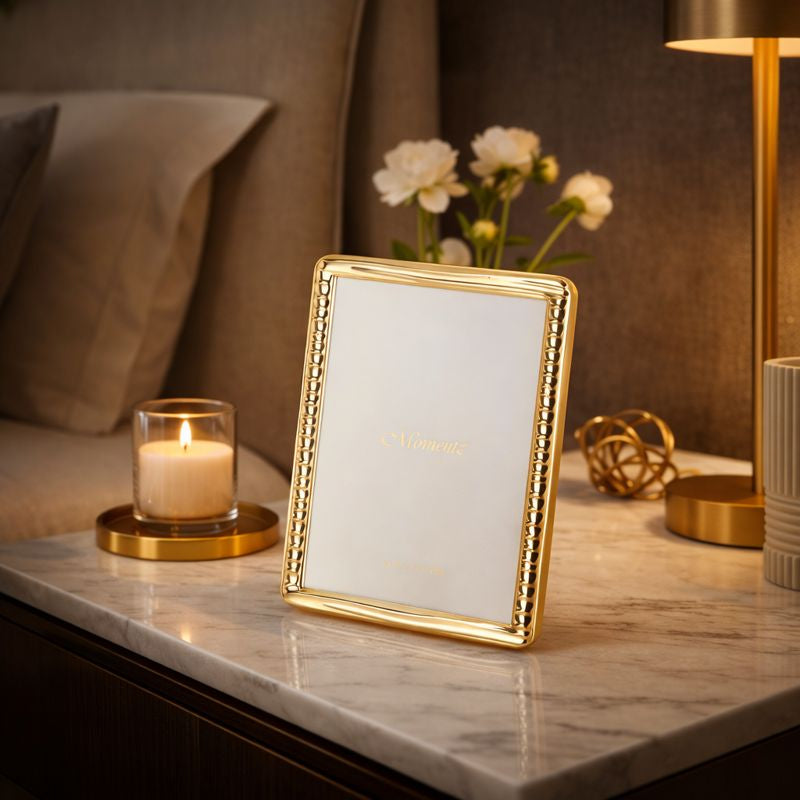 Classic Texture Photo Frame - Gold