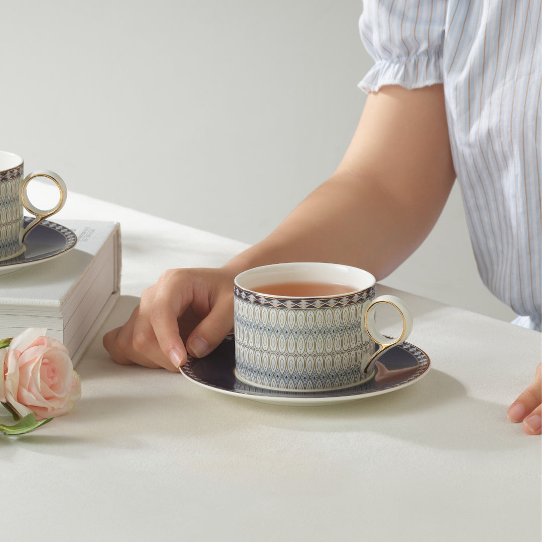 Berry Noir 12pcs Tea Set