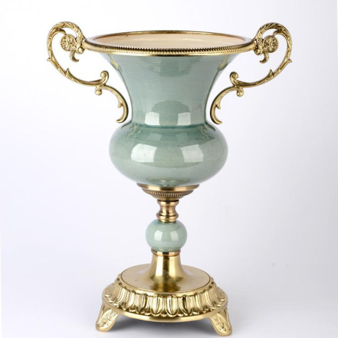 Regal Aura Vase- Green