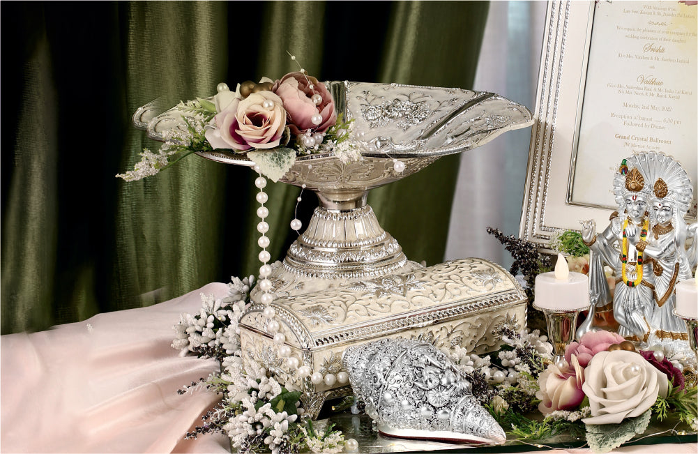 Elegant Wedding Invitation Platter