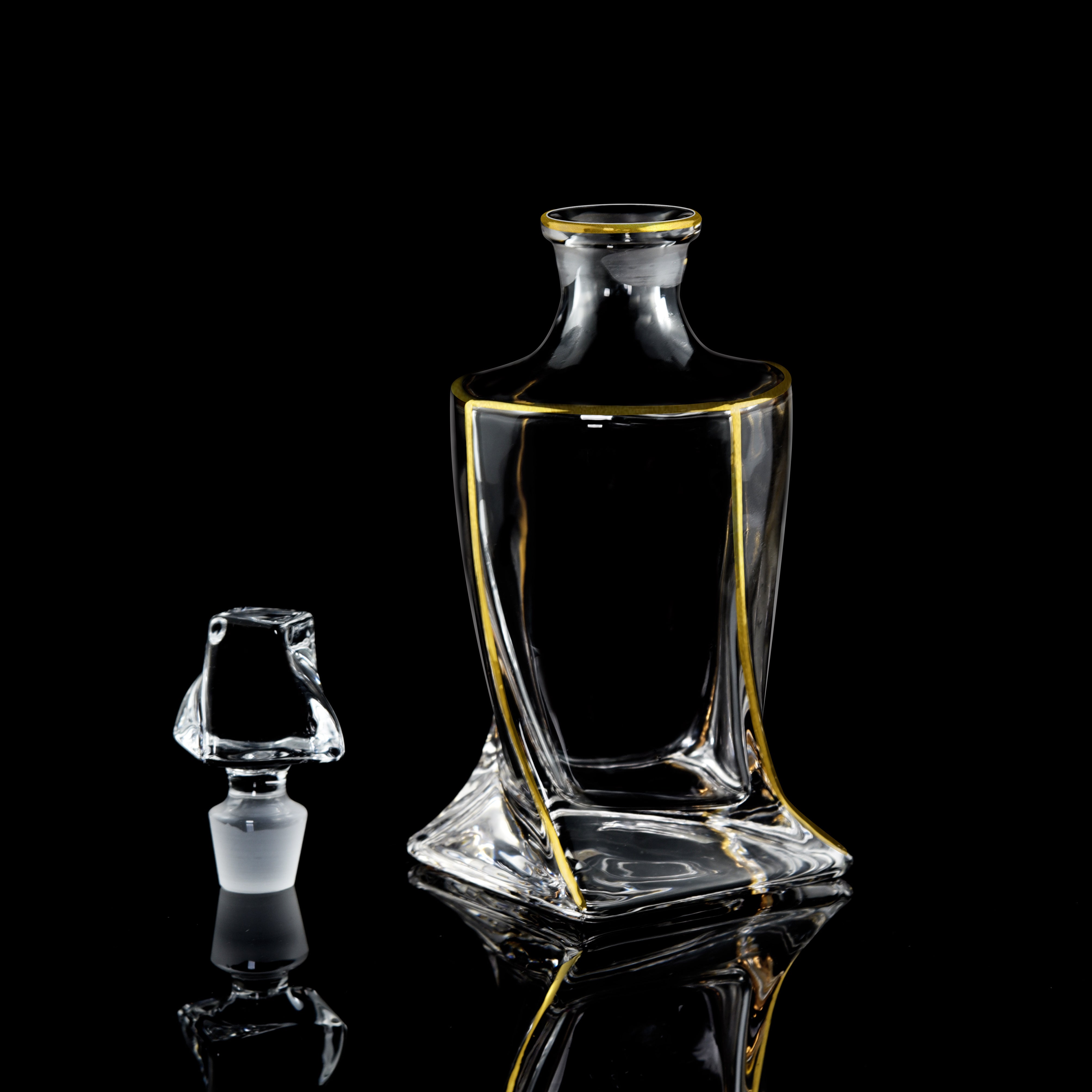 Twisted Whiskey Glasses Set of 6 With Decanter