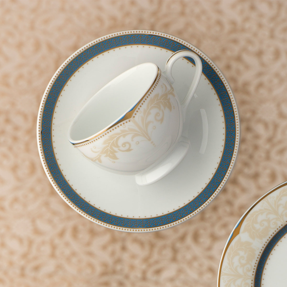 Noritake Royal fountain Tea set (12 pcs)