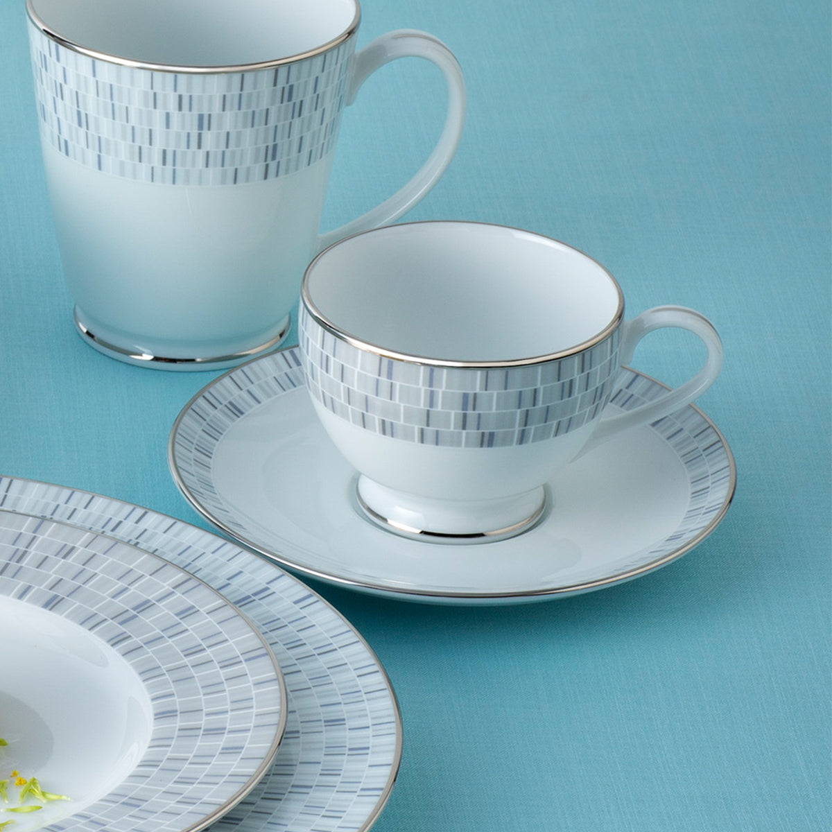 Noritake Ville De Platine  Tea set (12 pcs)