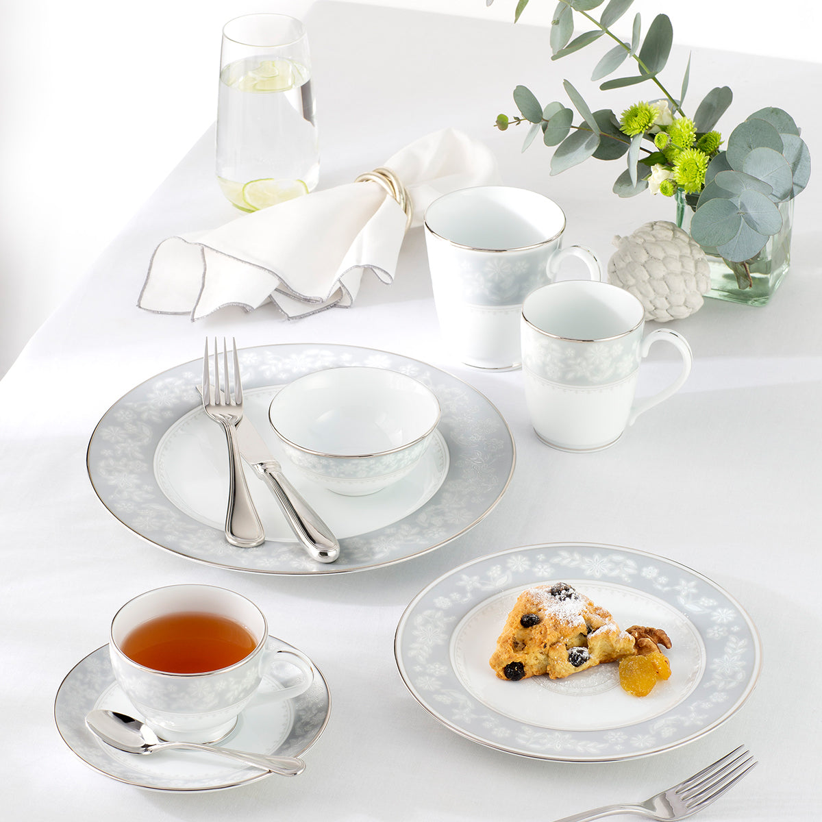 Noritake Winter Sonata  Dinner Set (21 pcs)