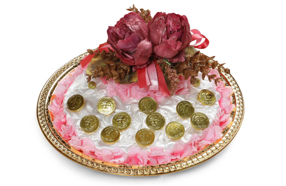 Decorative Coin Tray with Floral Accents for Wedding Rituals